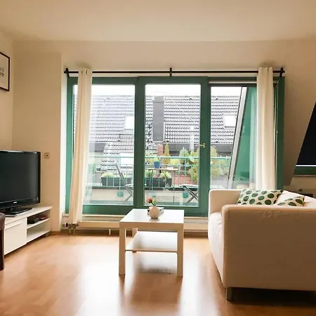 Helles Studio Appartment 15Min Von Koeln City بولهايم