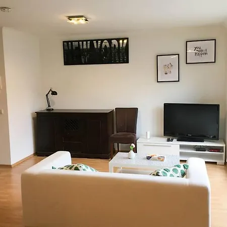 Helles Studio Appartment 15Min Von Koeln City شقة