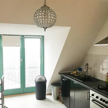 Helles Studio Appartment 15Min Von Koeln City بولهايم